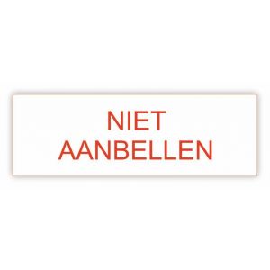 Kunststof naamplaatje wit tekst rood 6x2cm